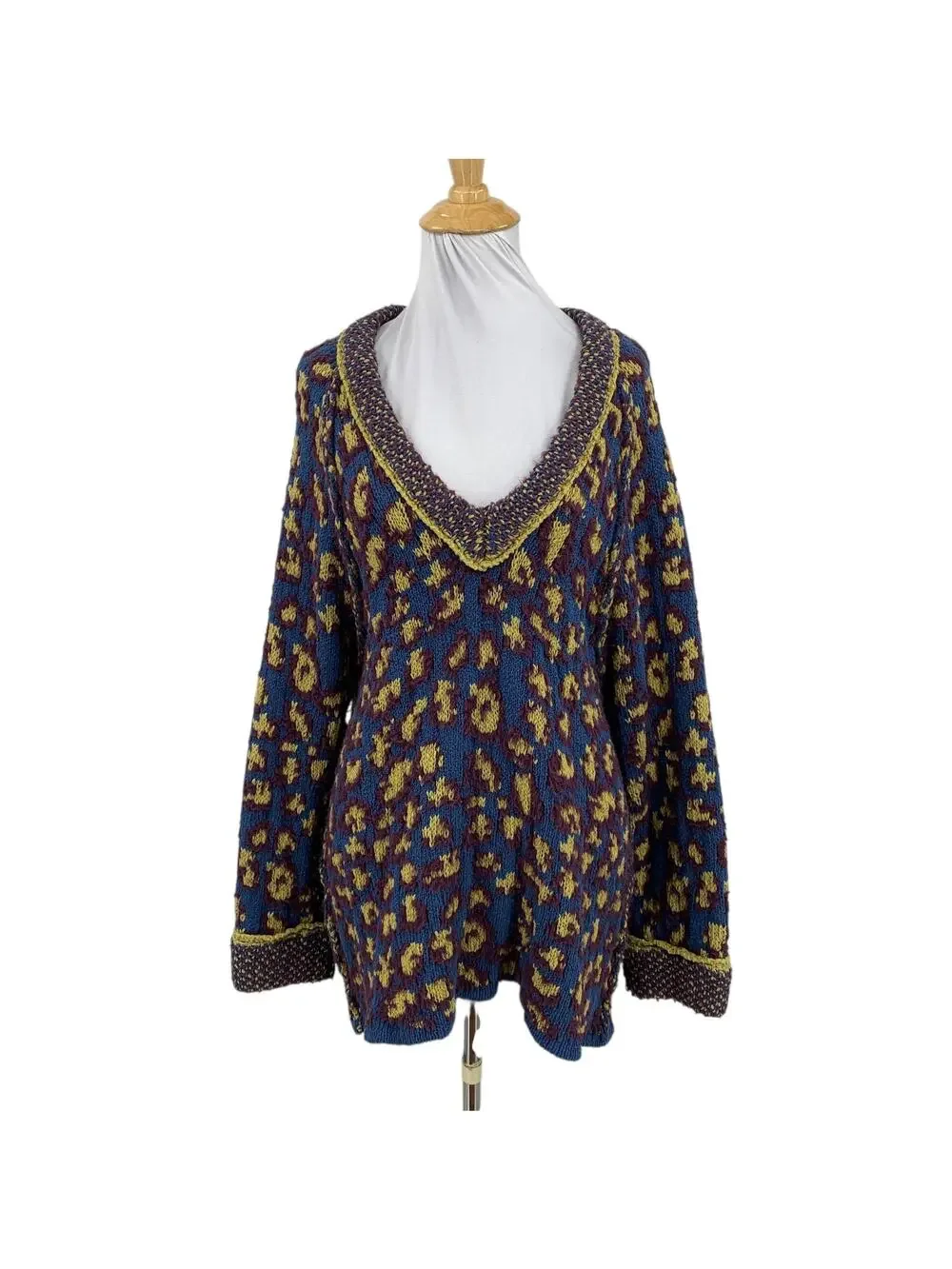Free People Sweater Womens S Small Multi Little Animal Pullover V Neck Oversized